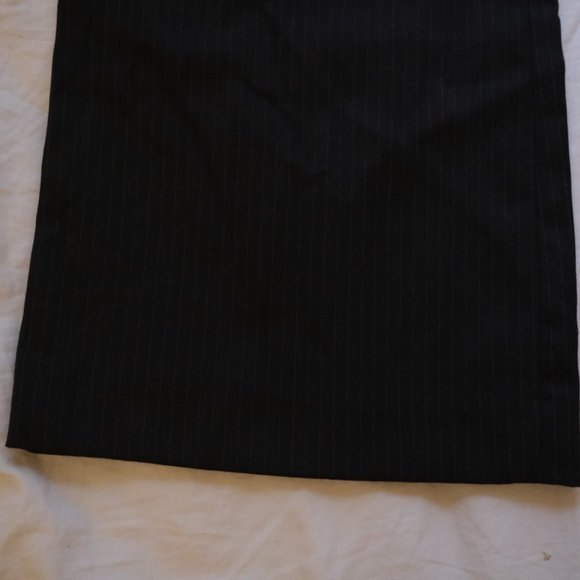 Banana Republic Low rise Pinstriped trouser(US 0P) - Picture 10 of 14